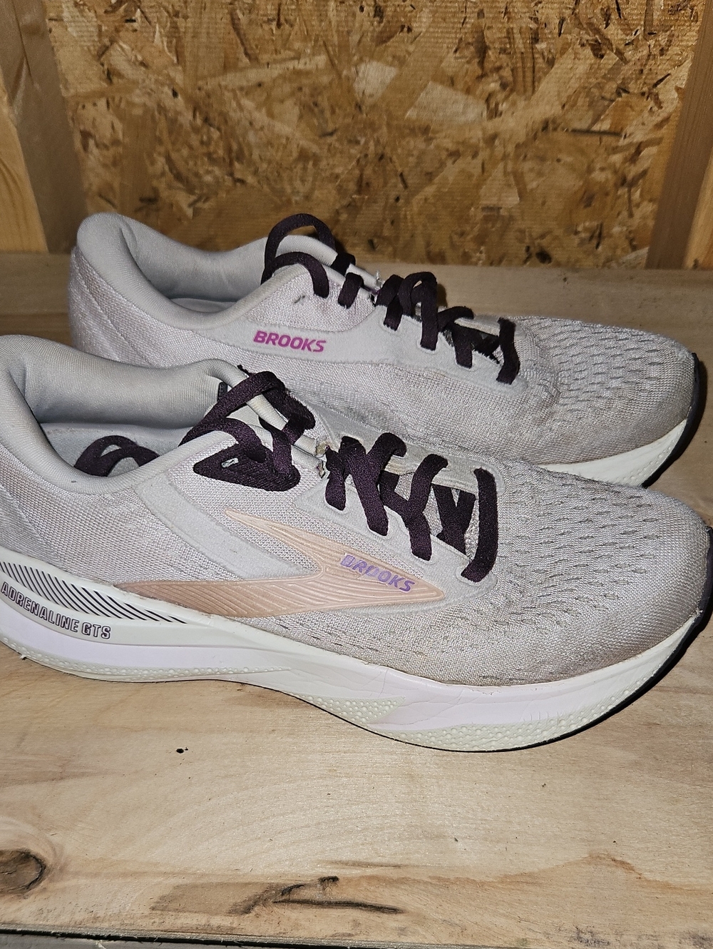 Brooks Adrenaline Gts Women's Light Pink and Dark Purple Running Sneakers